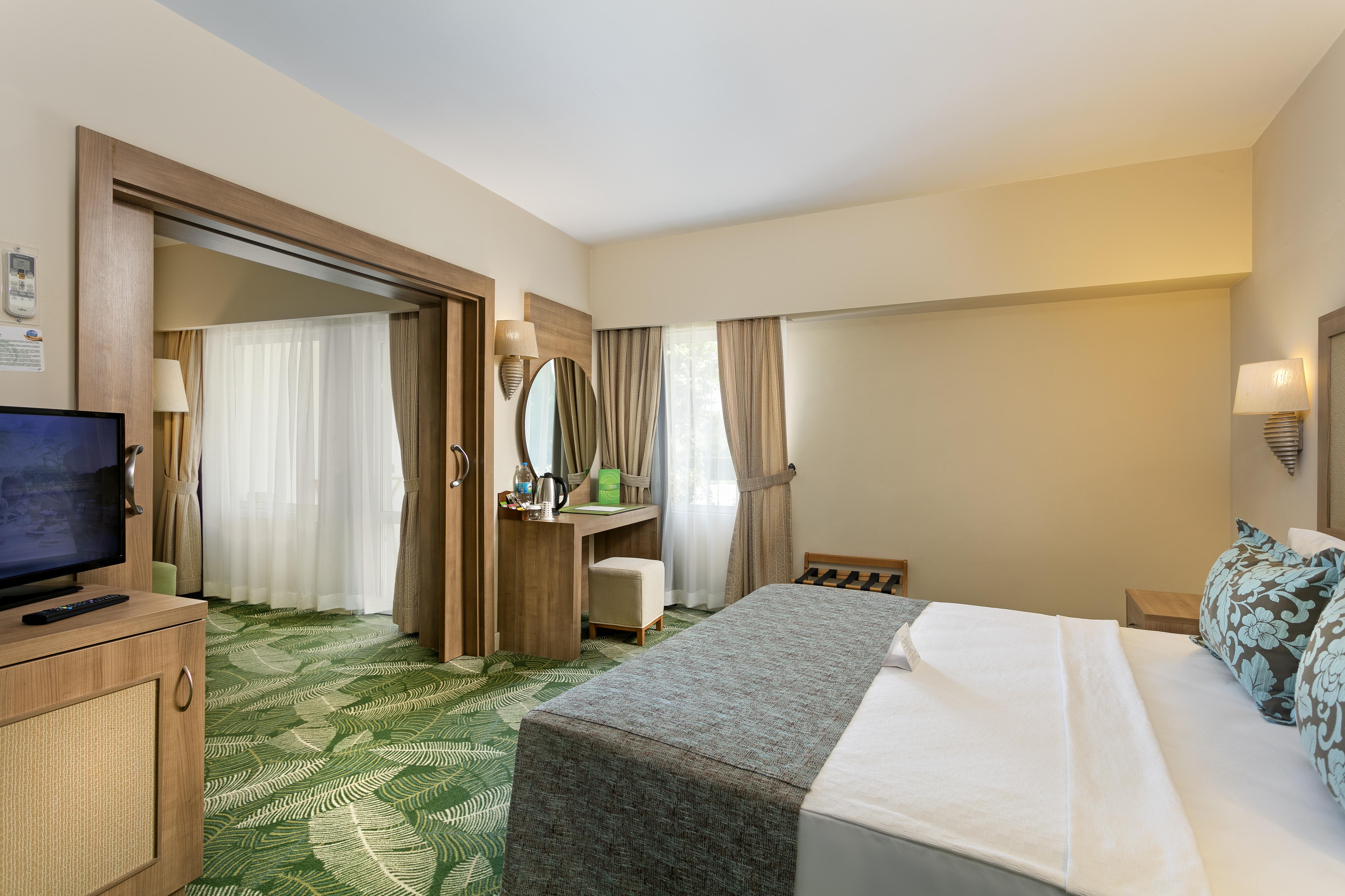 Marvida Family Eco 5* Side